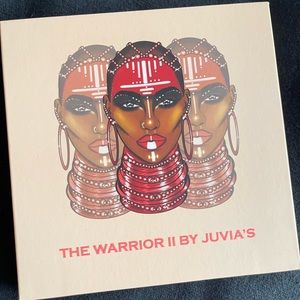 Juvias Place Eyeshadow Palette